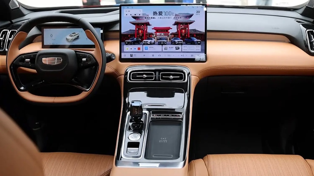 жаңа Geely Atlas 2025 интерьер