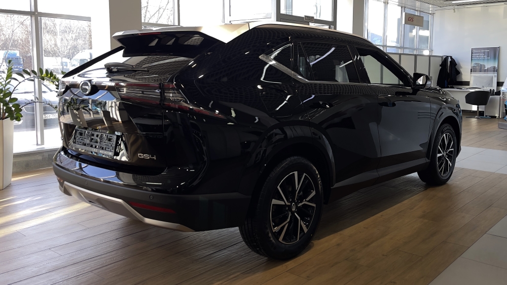 GAC GS4 кроссовері дилердегі артқы көрініс
