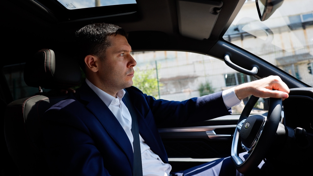 Пикап Sollers ST9 завод УАЗ антон алиханов минпромторг за рулем салон интерьер